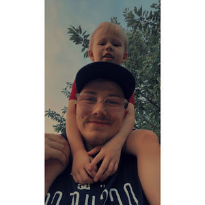 Meet your Posher, Ethan